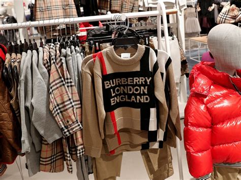 burberry clothing outlet online|Burberry factory outlet online store.